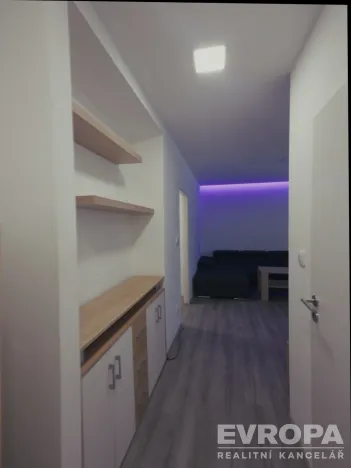 Pronájem bytu 2+kk, Opava - Předměstí, Olomoucká, 56 m2