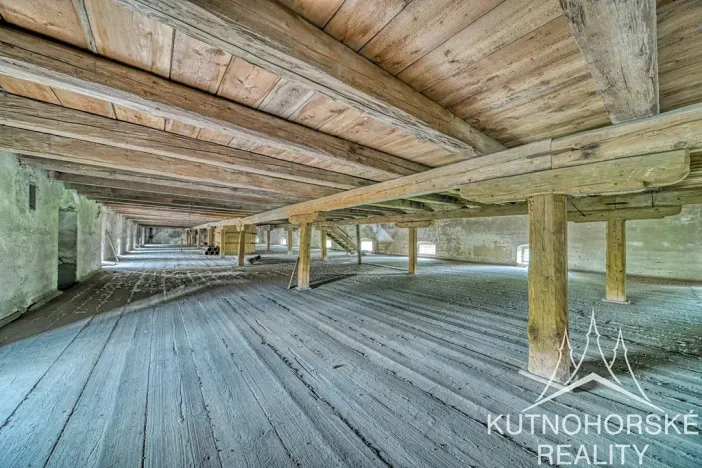 Prodej činžovního domu, Čáslav, Žlebská, 378 m2