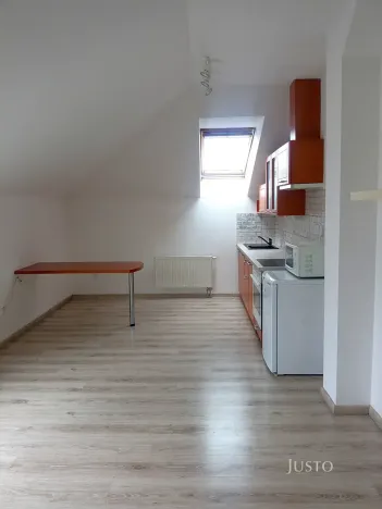 Prodej bytu 1+kk, Písek, Hostivítova, 35 m2