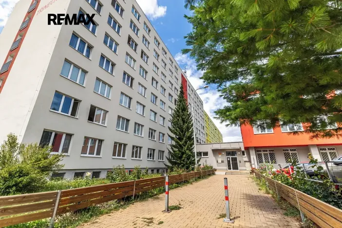 Prodej bytu 1+kk, Praha - Letňany, Třinecká, 39 m2