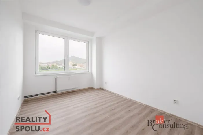 Pronájem bytu 2+kk, Mlékojedy, 57 m2