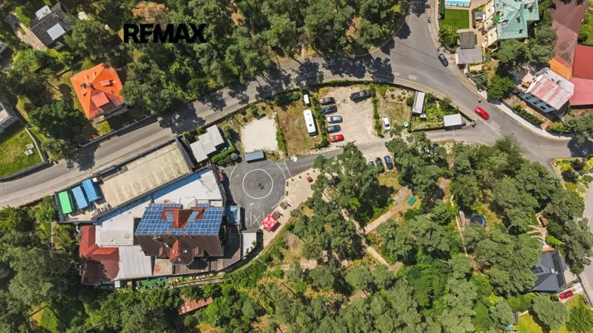Prodej komerční nemovitosti, Doksy, 1850 m2