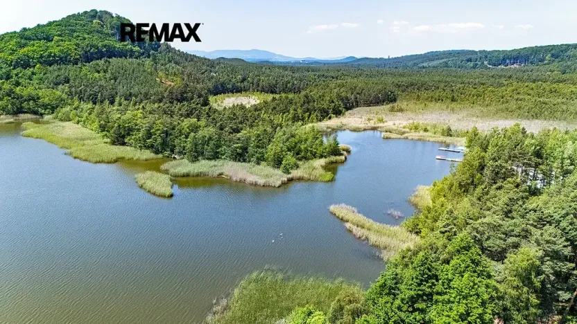 Prodej komerčního pozemku, Doksy, 3913 m2