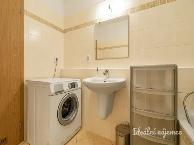 Pronájem bytu 3+kk, Praha - Hostivař, Berlínská, 82 m2
