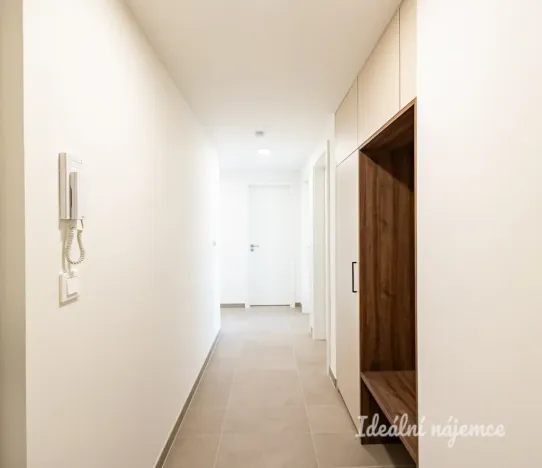 Pronájem bytu 3+kk, Praha - Kamýk, Zimova, 71 m2