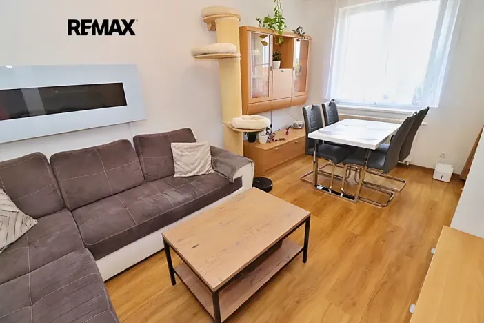 Prodej bytu 3+kk, Pardubice, Semtínská, 79 m2