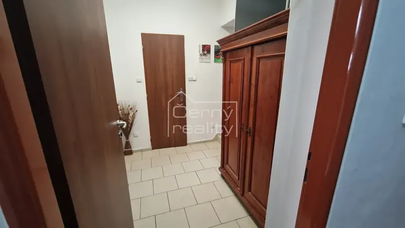 Pronájem bytu 2+kk, Pardubice, V Ráji, 50 m2