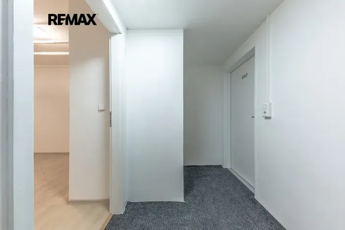 Prodej bytu 1+kk, Praha - Střížkov, Děčínská, 23 m2