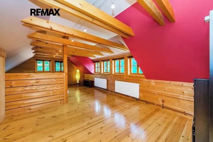 Prodej vícegeneračního domu, Lípa nad Orlicí, 340 m2