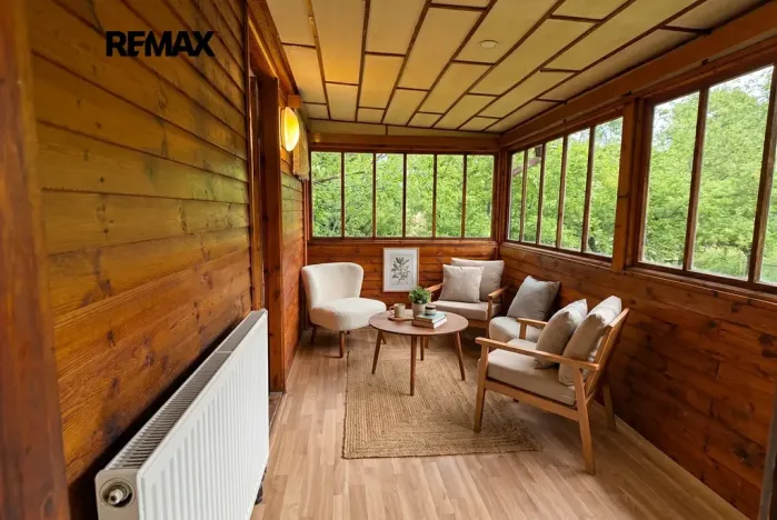 Pronájem chaty, Praha - Újezd nad Lesy, Holšická, 50 m2