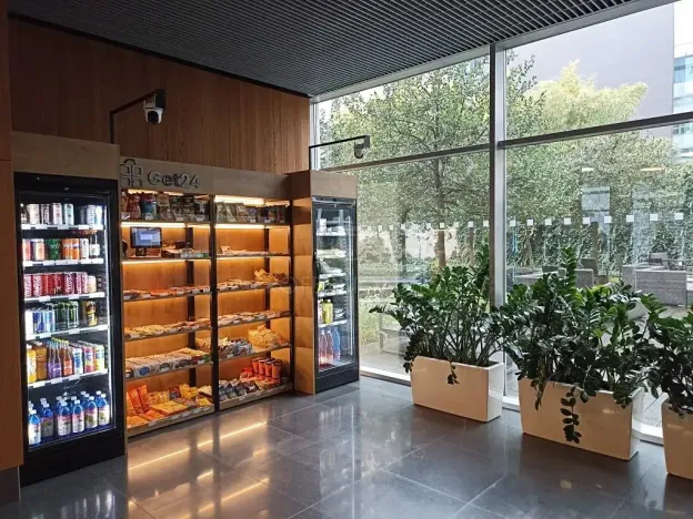 Pronájem kanceláře, Praha - Smíchov, Radlická, 364 m2