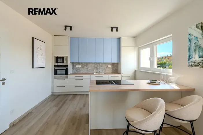 Prodej bytu 3+kk, Hradec Králové, Meruňková, 86 m2