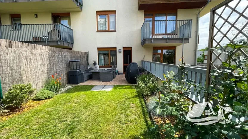 Pronájem bytu 3+kk, Praha - Smíchov, Na Císařce, 101 m2