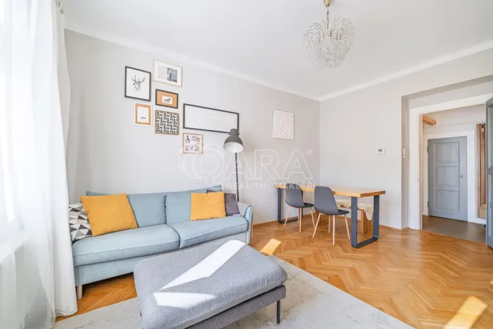 Prodej bytu 3+1, Praha - Vršovice, Charkovská, 77 m2