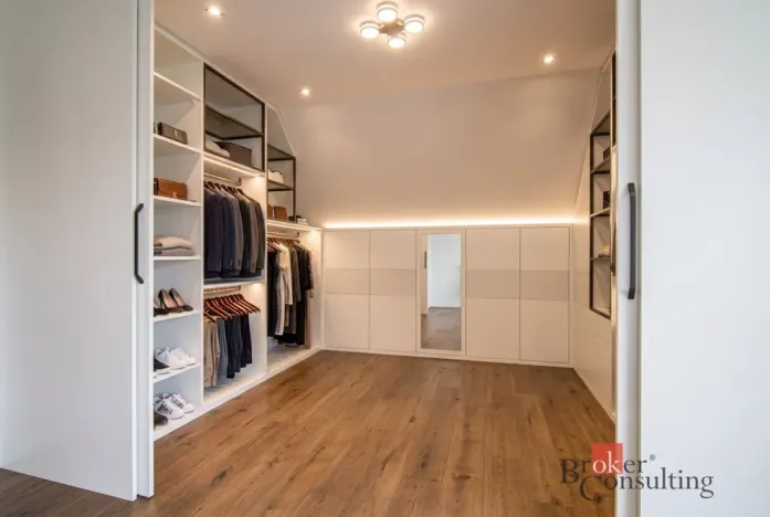 Prodej rodinného domu, Staré Město, 257 m2