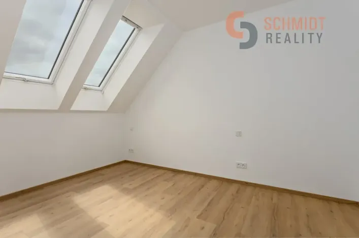 Prodej bytu 3+kk, Bavory, 67 m2