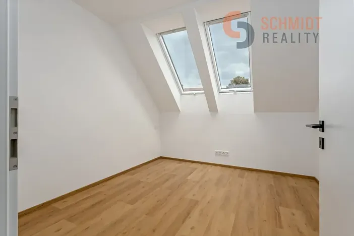 Prodej bytu 3+kk, Bavory, 67 m2