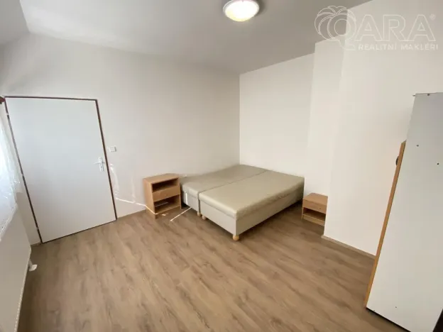 Pronájem bytu 1+1, Ivanovice na Hané - Chvalkovice na Hané, 32 m2