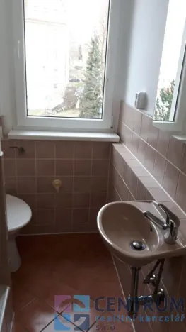 Pronájem bytu 1+1, Jablonec nad Nisou, Budovatelů, 33 m2