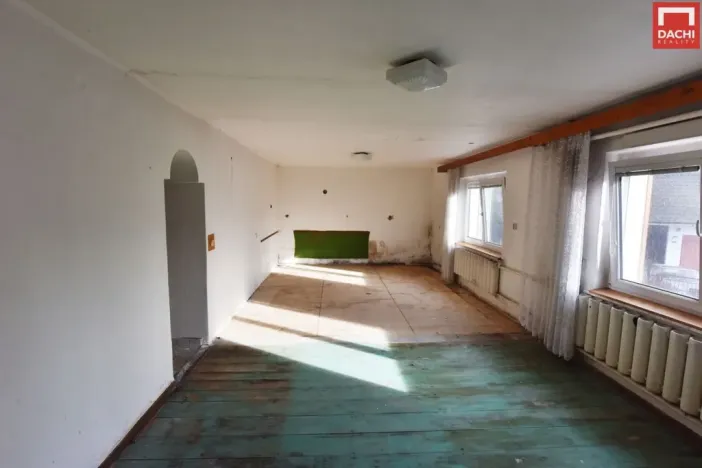 Prodej bytu 3+1, Komárno, 130 m2
