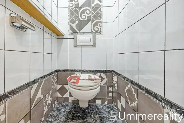 Prodej bytu 2+kk, Praha - Horní Měcholupy, Neapolská, 43 m2