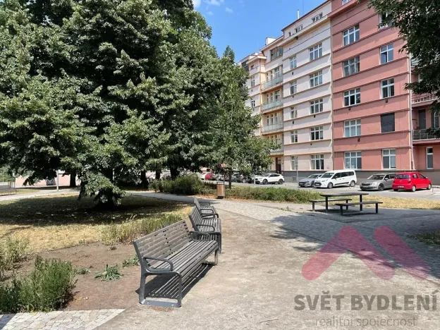 Pronájem bytu 2+kk, Praha - Holešovice, U vody, 56 m2