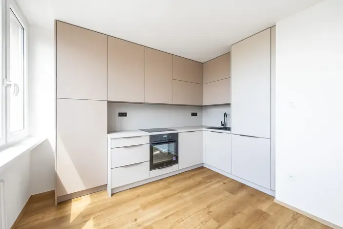 Prodej bytu 2+kk, Praha - Karlín, Nekvasilova, 42 m2
