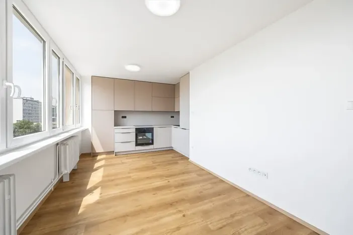 Prodej bytu 2+kk, Praha - Karlín, Nekvasilova, 42 m2