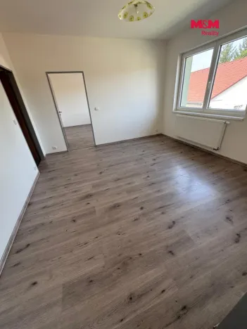 Pronájem bytu 3+1, Strašice, 75 m2