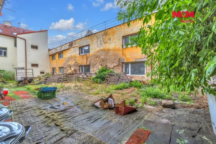 Prodej rodinného domu, Jičín - Staré Město, Valdštejnovo náměstí, 917 m2