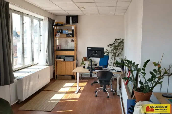 Pronájem kanceláře, Brno - Brno-město, 756 m2
