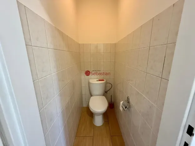 Pronájem obchodního prostoru, Teplice - Trnovany, Antonína Sochora, 114 m2