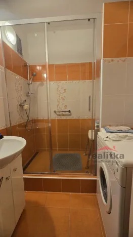 Pronájem bytu 2+1, Opava - Kateřinky, Holasická, 63 m2