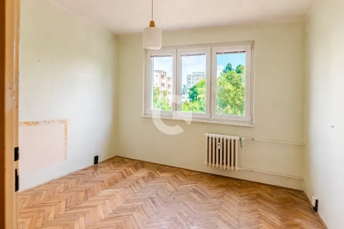 Prodej bytu 3+1, Zlín - Malenovice, Husova, 69 m2