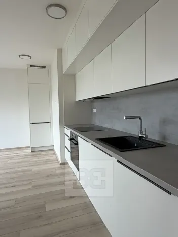 Pronájem bytu 2+kk, Praha - Kamýk, Hodkovická, 45 m2