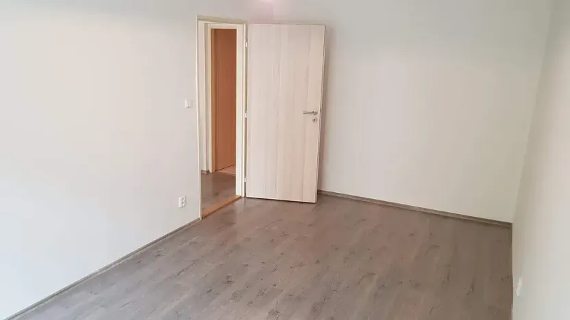 Pronájem bytu 2+kk, Praha - Žižkov, Hartigova, 50 m2