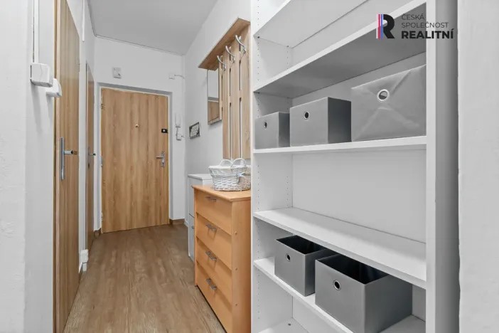 Prodej bytu 2+1, Zlín - Malenovice, třída Svobody, 50 m2