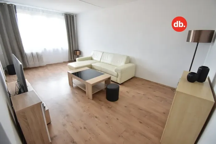 Pronájem bytu 2+1, Karlovy Vary, Dvořákova, 67 m2