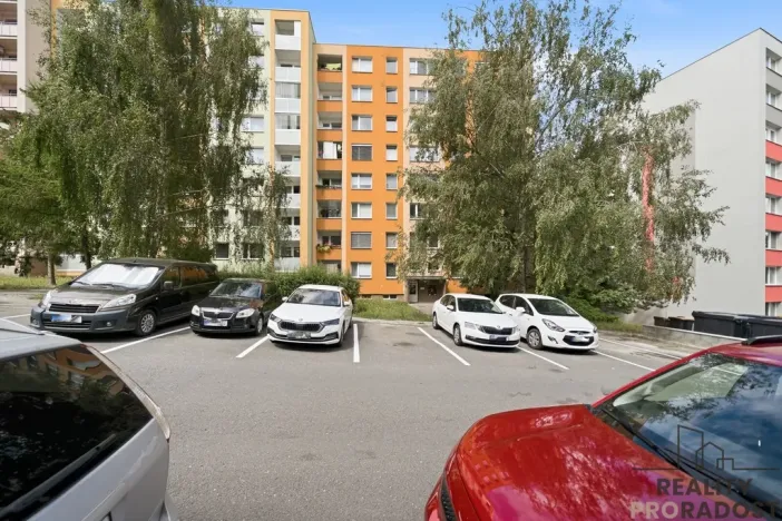 Prodej bytu 3+1, Olomouc - Neředín, Stiborova, 71 m2