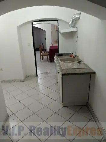 Prodej komerční nemovitosti, Praha - Karlín, Lyčkovo náměstí, 150 m2