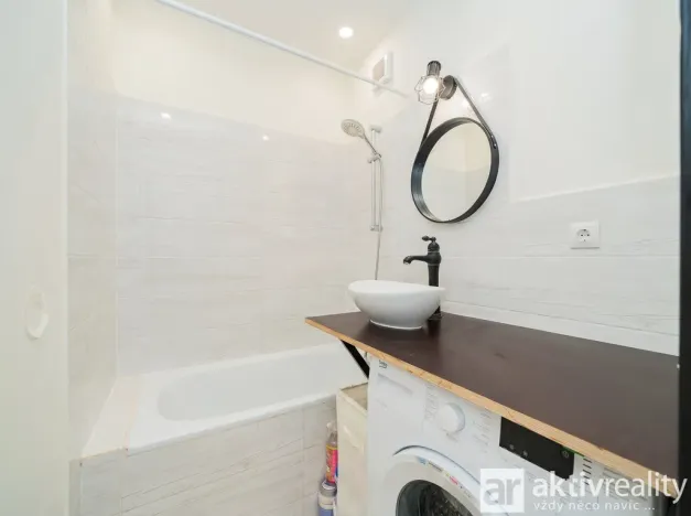 Prodej bytu 2+kk, Neratovice, Na Výsluní, 43 m2