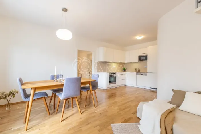 Prodej bytu 3+kk, Horoměřice, Velvarská, 57 m2