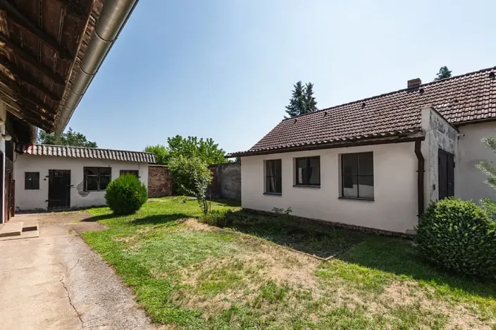 Prodej rodinného domu, Tři Dvory, 95 m2