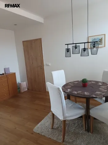 Pronájem bytu 3+1, Bochoř, 75 m2