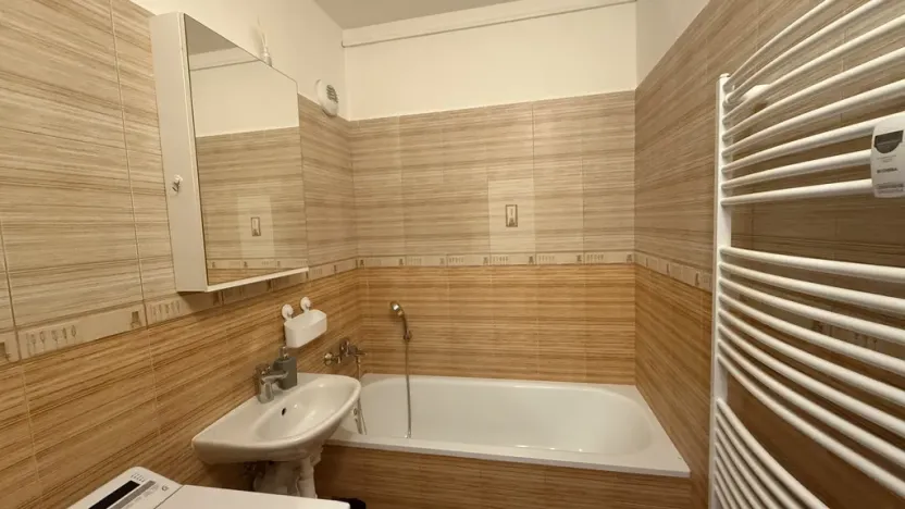 Pronájem bytu 3+1, Olomouc - Nové Sady, Fischerova, 67 m2
