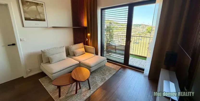 Pronájem bytu 2+kk, Praha - Smíchov, U Lihovaru, 48 m2