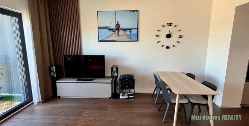 Pronájem bytu 2+kk, Praha - Smíchov, U Lihovaru, 48 m2