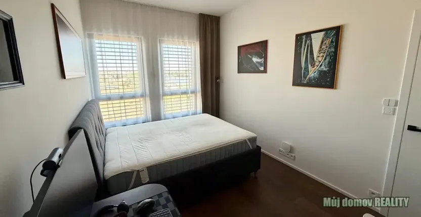 Pronájem bytu 2+kk, Praha - Smíchov, U Lihovaru, 48 m2