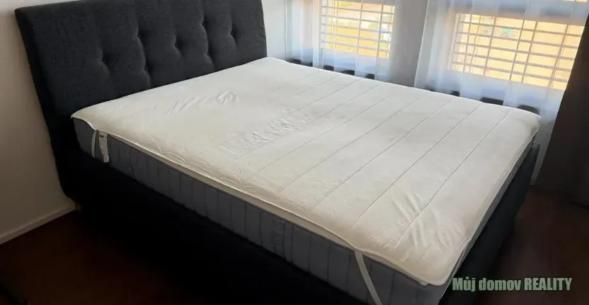 Pronájem bytu 2+kk, Praha - Smíchov, U Lihovaru, 48 m2