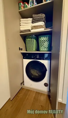 Pronájem bytu 2+kk, Praha - Smíchov, U Lihovaru, 48 m2